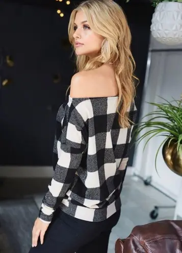 Buffalo Plaid Off The Shoulder Sweatshirt Black Size M
