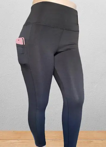 Plus size Black leggings with phone pockets body sculpting