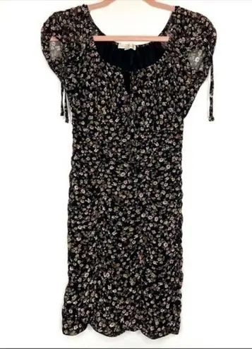 Ultra Flirt ✨ Juniors Emma Floral Ruched Short Sleeve Dress✨