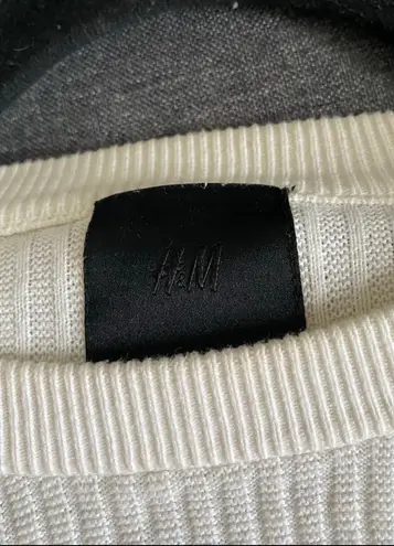 H&M  Sweater  thumbnail 5