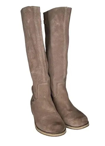 REEF ‎ High Desert Tall Suede Boots - Image 1