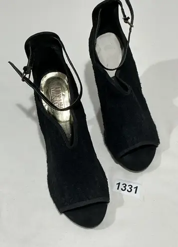Woman’s Mix No 6 Muse 8.5 Black Open Toe High Heel Ankle Strap Close Dress Shoe