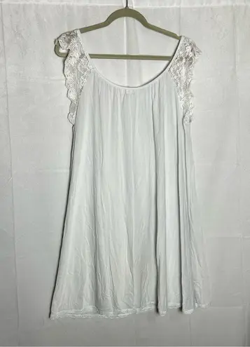 Vintage Amanda Rich for Kassatly Light Pale Blue Nightgown Nightie Size XL