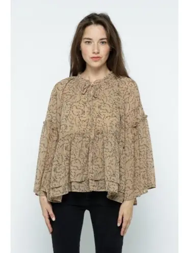 SCOTTSDALE FLUTTER SLEEVE BLOUSE Size undefined