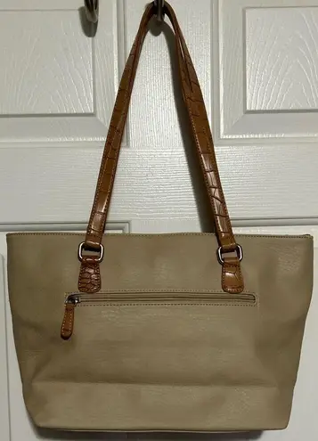 kim rogers  Women's Beige with Tan Handles‎ and Trim Handbag