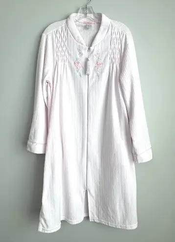 Loti Fashion Smocked Robe Full Zip Light Pink Terrycloth Housecoat Embroidered Size M