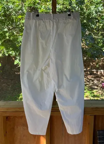 Eloquii Women's White Balloon Leg Pull On Pants Size 14. NEW
