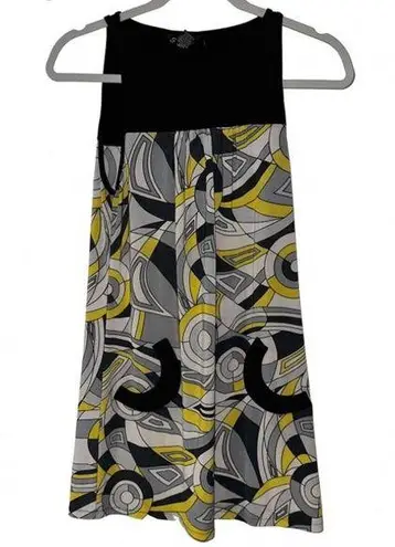 TRES CHIC BLACK YELLOW GRAY WHITE GEOMETRIC LONG TOP SMALL