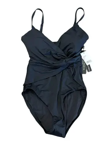 La Blanca NWT! Island Goddess Asymmetrical Twist One Piece - Size 10