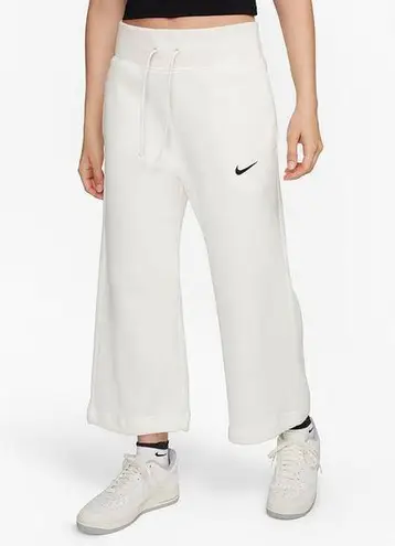 Nike  Fleece High Rise Cropped Sweatpants