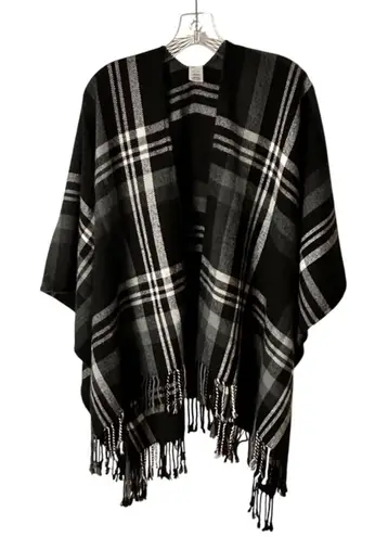 Unbranded OS Black & Gray Plaid Poncho Shawl Wrap With Fringe Edges Size undefined