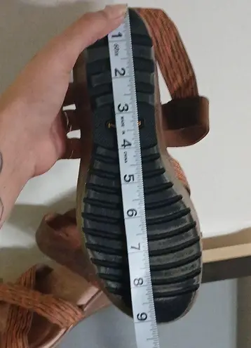 Keen skyline wedge open toed sandals size 7