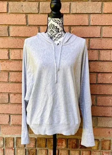 Cyrus NWT Light Gray Hoodie Sweater Size XL