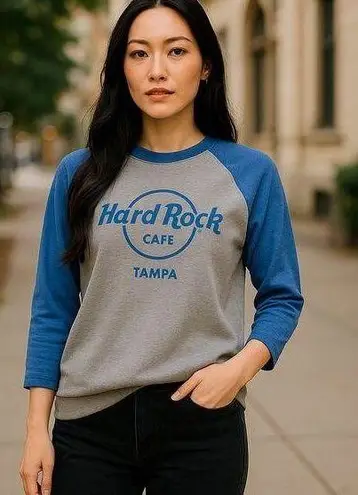 Hard Rock Cafe Unisex Sweatshirt Sz M Blue Gray Contrast Raglan Sleeve Tampa NEW