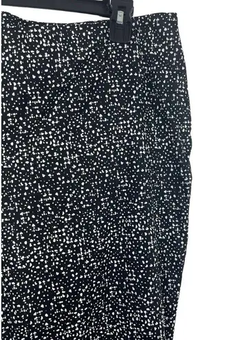 Lane Bryant  Black White Digital Dotted Stretch Capri/Ankle Dress Pants 20W