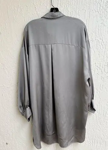 Glamorous gray silky oversized button down shirt size 4