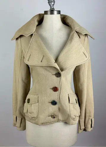 Casch by Gro Abrahamsson Moto