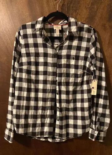 st. john's bay Black And White Plaid Flannel