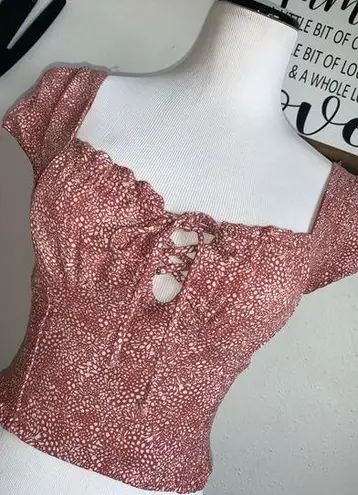 Urban Romantics Crop top