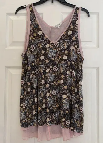 Grace & Lace Tiered Mesh Boho Floral Top Size Medium