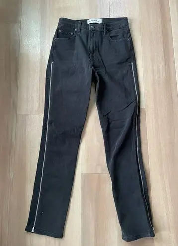 Reformation  High Rise Side Zipper Black Jeans Women’s Size 26