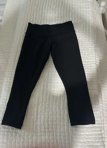 Lululemon Cropped Reversible Leggings