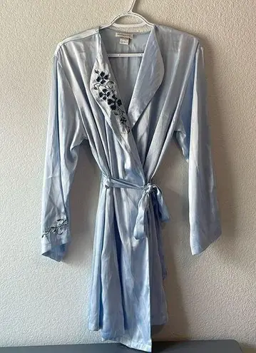 Jones New York  L/XL satin like robe