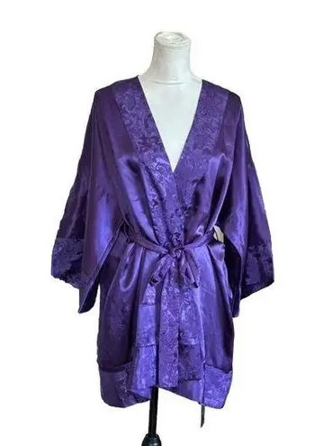 Vintage Amour De Nuit Purple Robe Silky Floral Whimsical Sz O/S Will Fit S