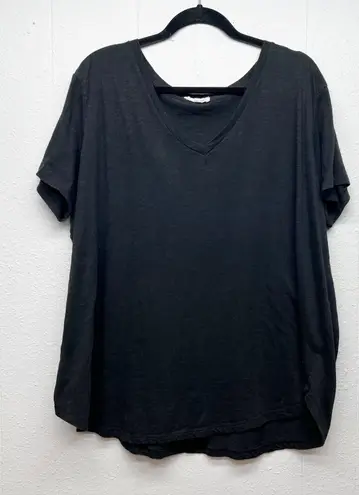 Urban Diction Black T