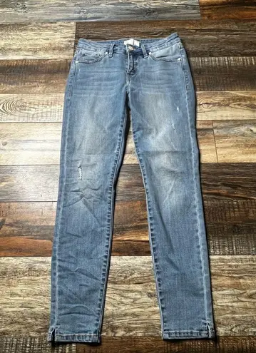 Habitual Women’s  jeans evie size 27