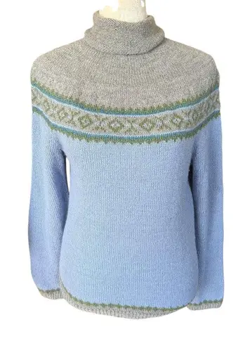 Unbranded light blue gray and green long sleeve pullover turtleneck sweater Size S? please see measurements