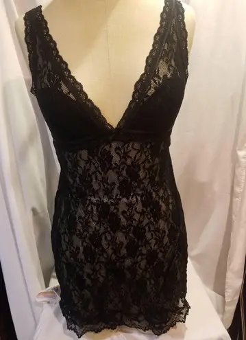 Victoria's Secret Victoria Secret Very Sexy Collection Black Lace Nighty 