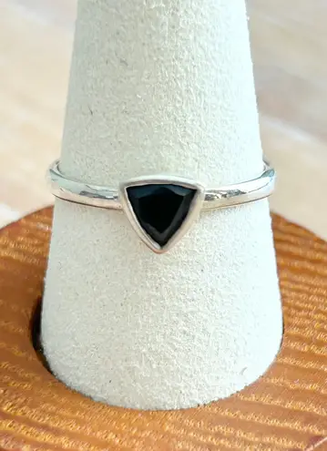 Sterling Silver 925 Triangle Black Onyx Ring Minimalist Dainty Stacking Band 7