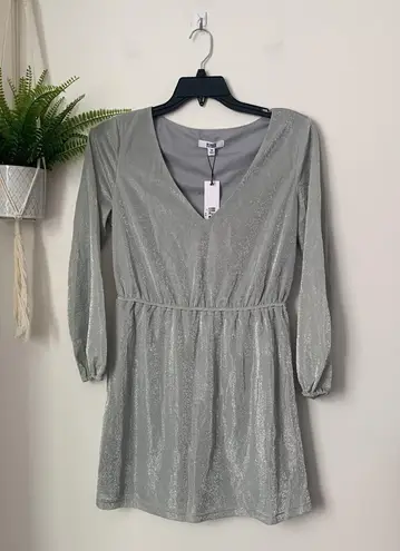 BB Dakota NWT  Steve Madden “Lana” Metallic Silver Long Sleeve Cocktail Dress