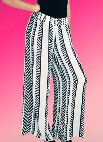 Elan Black & White Tribal Wide Leg Casual Pants
