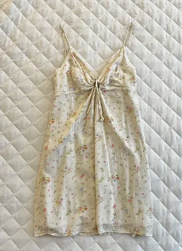 LA Hearts Pacsun  Light Yellow Floral Dress