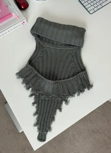 Dark Grey Knit Top Gray Size M
