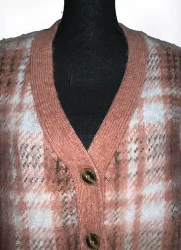 Cupcakes and Cashmere Cropped Cardigan