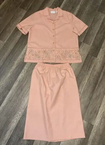Vtg Alfred Dunner Women’s 2 Piece Set 10 Top And Skirt Pink Embroidered Floral