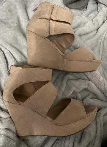 Christian Sirianio Wedge Heel - Image 1