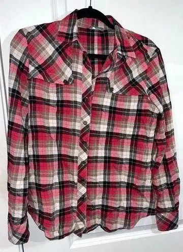 Finley Red Black Plaid Buttoned Flannel Long Sleeve Collared Shirt Size Medium