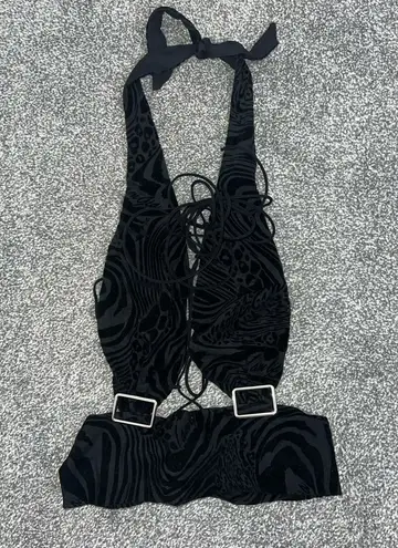 I am gia  black xs top