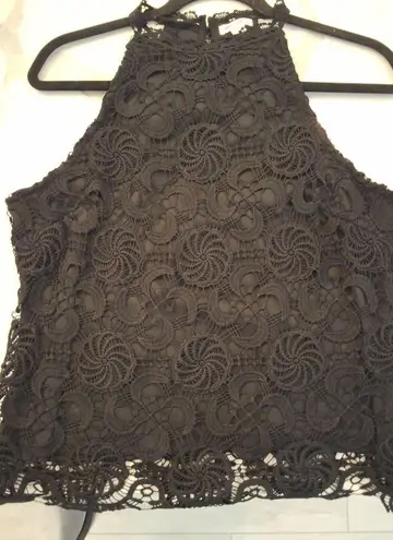 Ultra Pink Black Lace Halter Lined Size M Womens Sleeveless Button Back Top