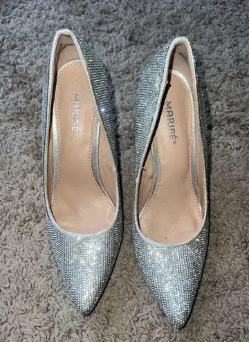 Maripé Silver Sparkly Heels Size 7.5