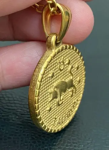 Zodiac 18K Gold plated Taurus  Sign Quarter Coin Pendant 20” Necklace 15.7g