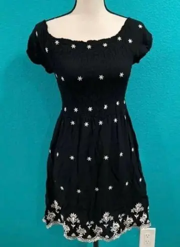 Love Tree  black dress, can be worn off the shoulder