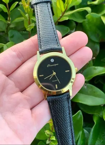 NEW Classique Brand Quartz Watch In Box // Gold & Black Leather Band w/ Diamond