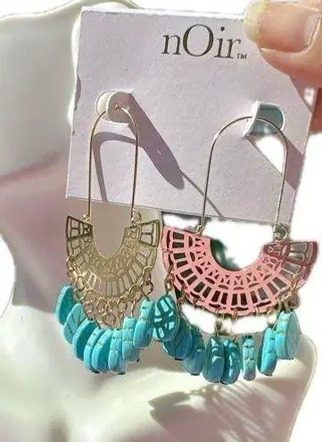 Noir earrings gold tone cyan leaves drops tassels gold hallowed fan shape hook Blue