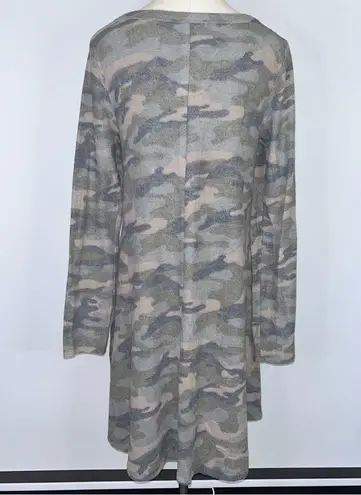 RAE MODE Green Camo Super Soft Long Sleeve V