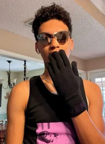 Givenchy Logo Cuff Wool Gloves black and purple